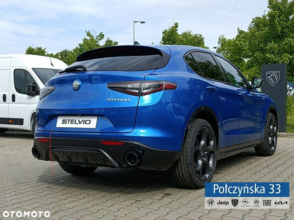 Alfa Romeo Stelvio - 5