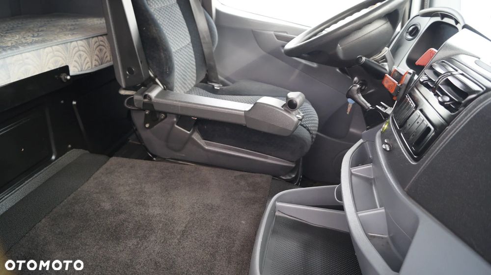 Mercedes-Benz Axor - 12