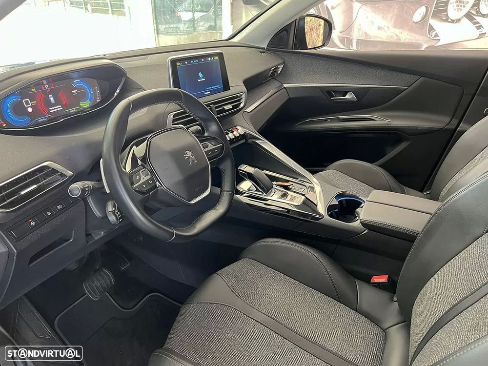 Peugeot 3008 225 e-EAT8 Allure Pack - 7