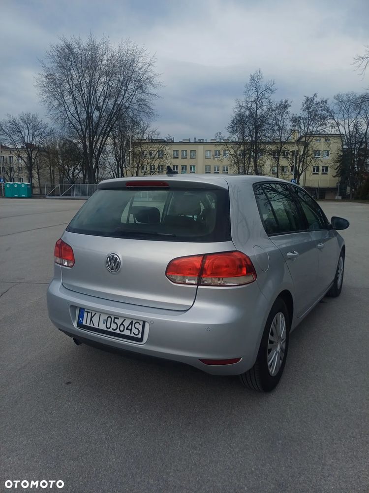 Volkswagen Golf 1.6 TDI Comfortline - 10
