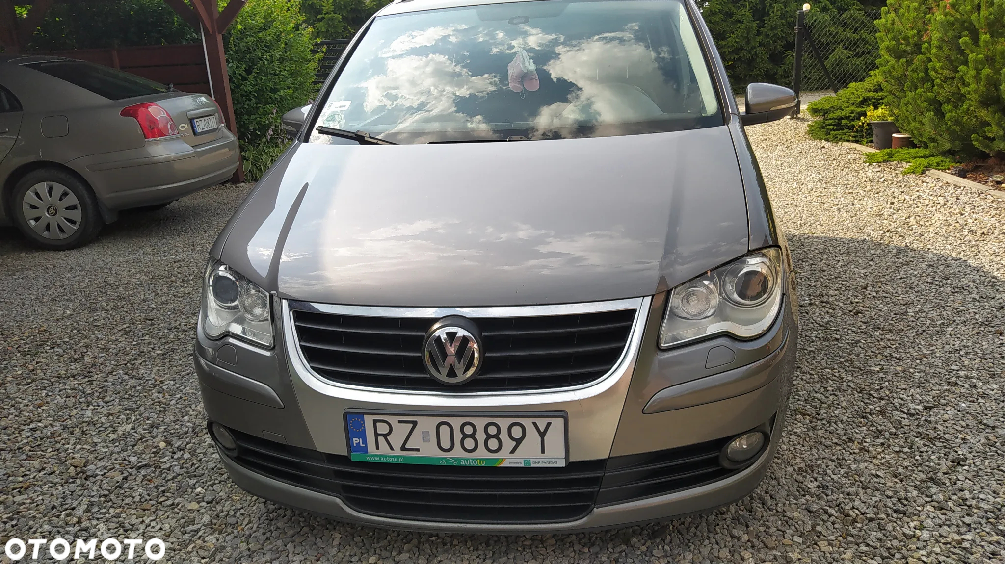 Volkswagen Touran 1.9 TDI Conceptline - 15