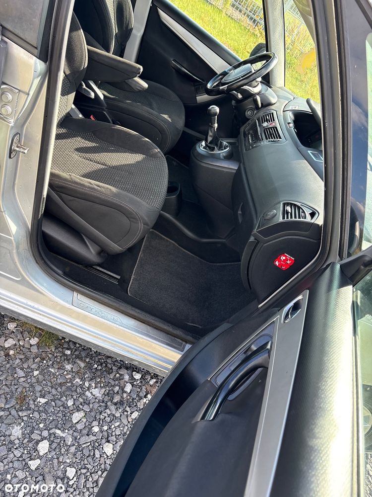 Citroën C4 Grand Picasso 1.6 HDi X - 21