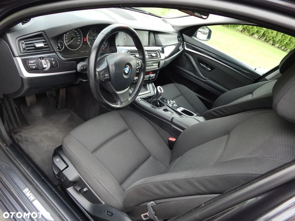 BMW Seria 5 520d - 9