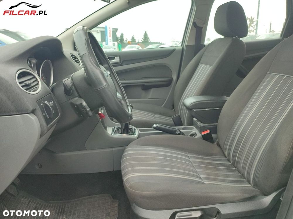 Ford Focus - 6
