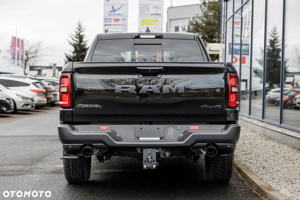 RAM 1500 Rebel - 24