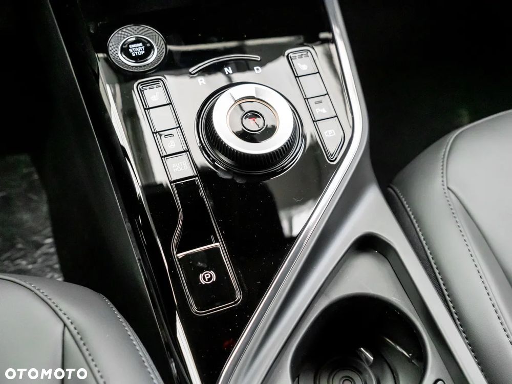 Kia Niro 1.6 GDI Hybrid L - 24