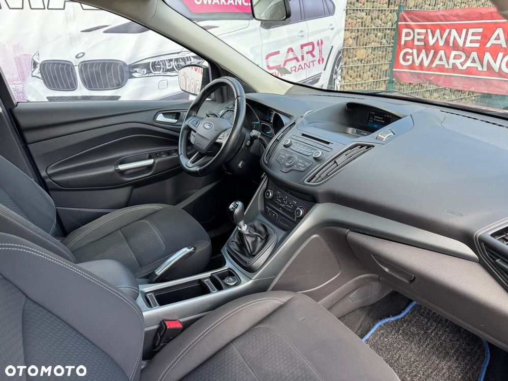 Ford Kuga 1.5 EcoBoost 2x4 Cool & Connect - 16