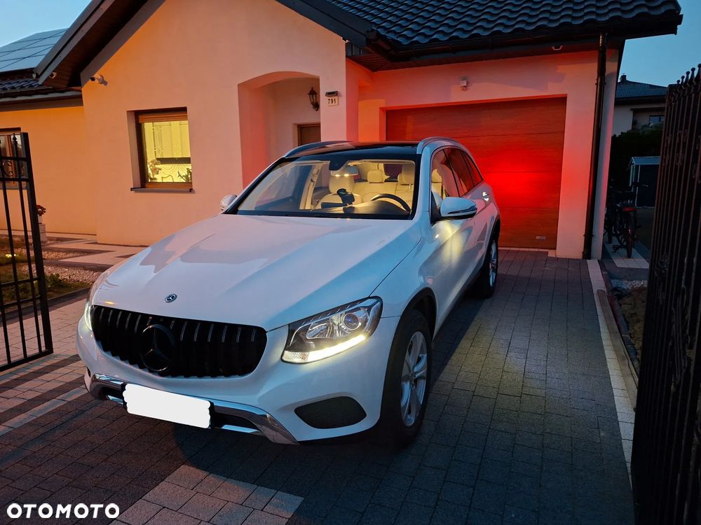 Mercedes-Benz GLC - 4