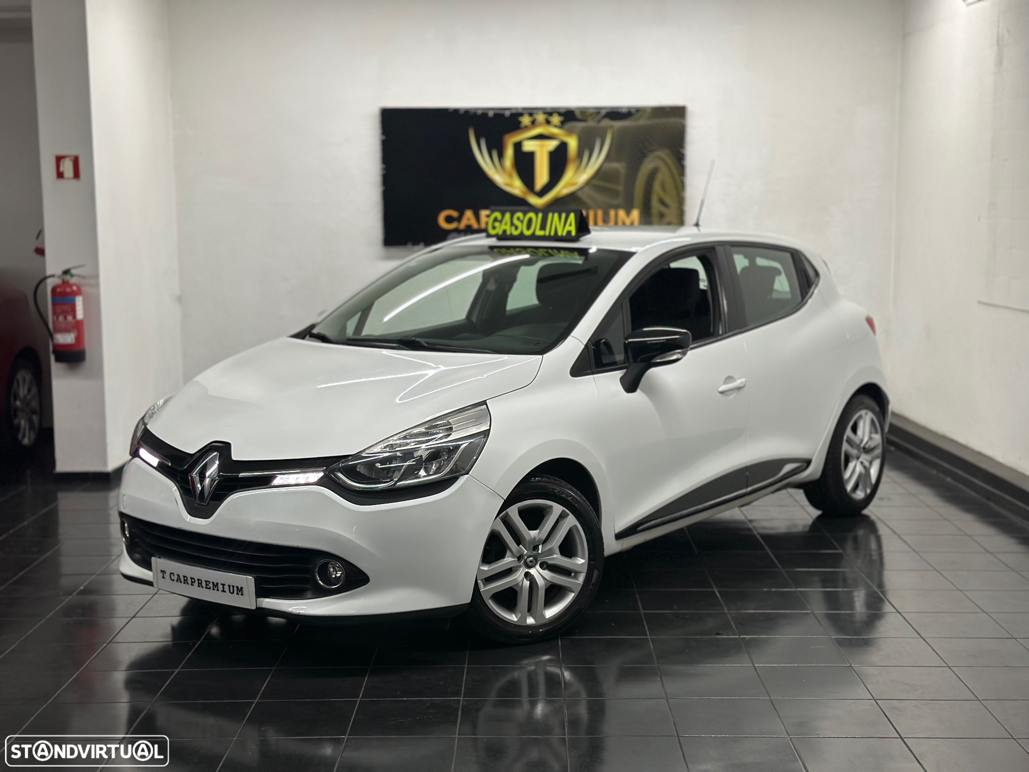 Renault Clio (Energy) TCe 90 Start & Stop LIMITED - 4