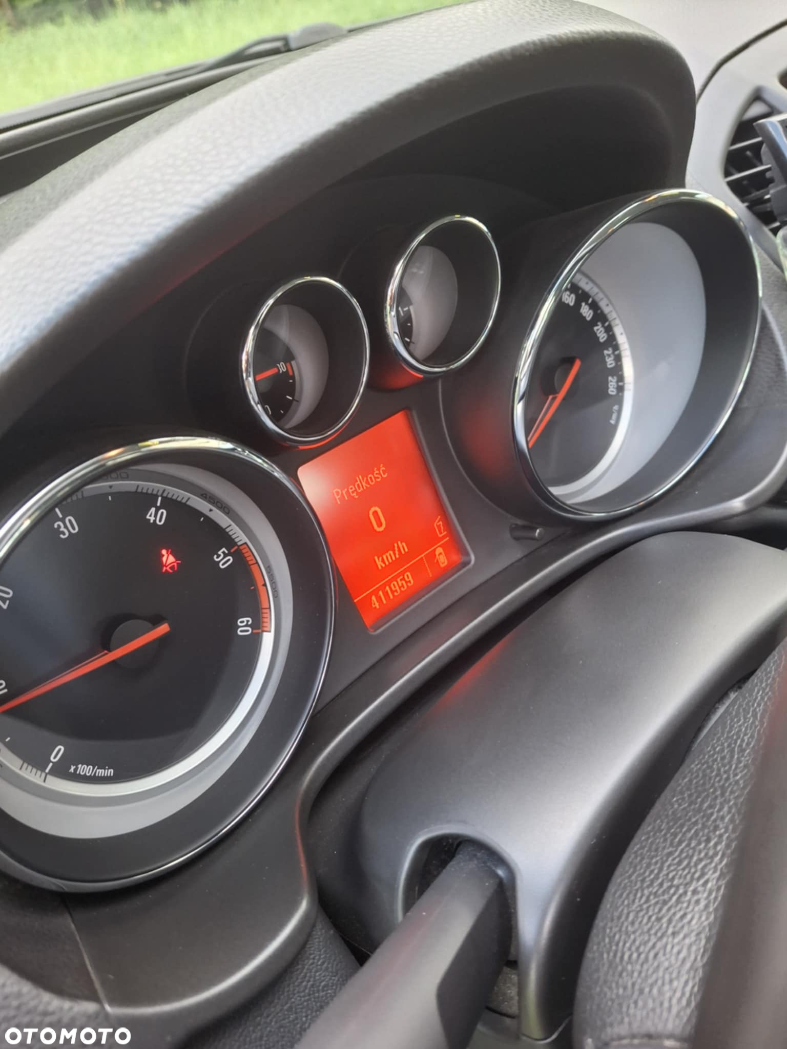 Opel Insignia - 10