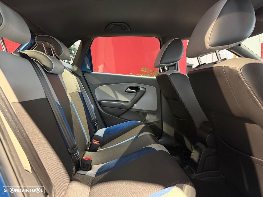 VW Polo 1.4 TSi Blue GT - 14