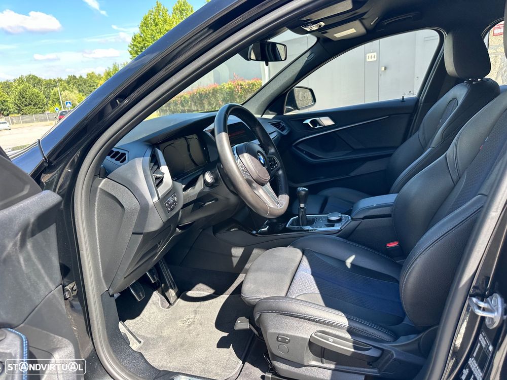 BMW 116 d Pack Desportivo M - 19