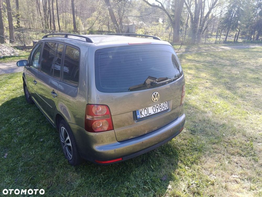 Volkswagen Touran 2.0 TDI Trendline - 3