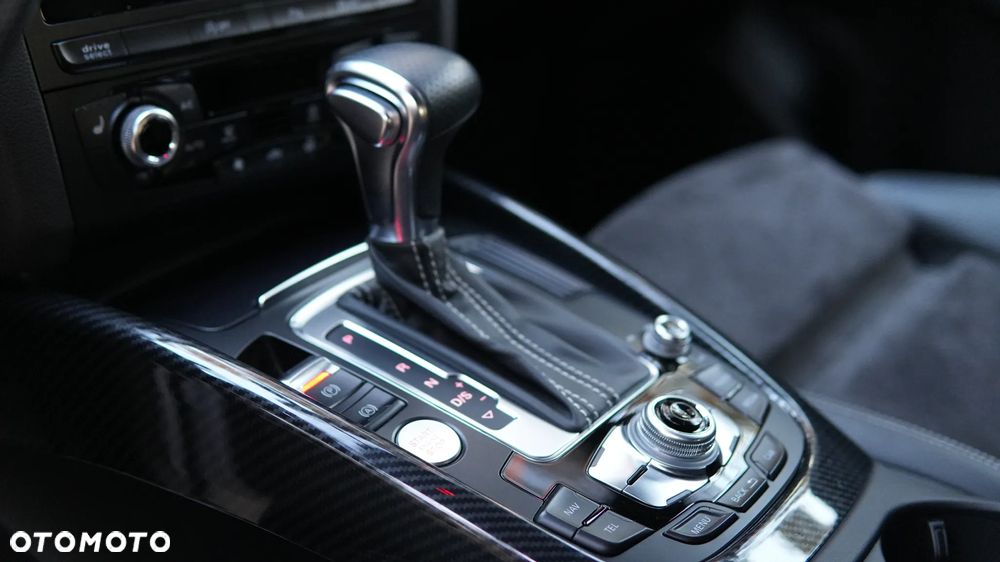 Audi Q5 2.0 TDI Quattro S tronic sport - 32