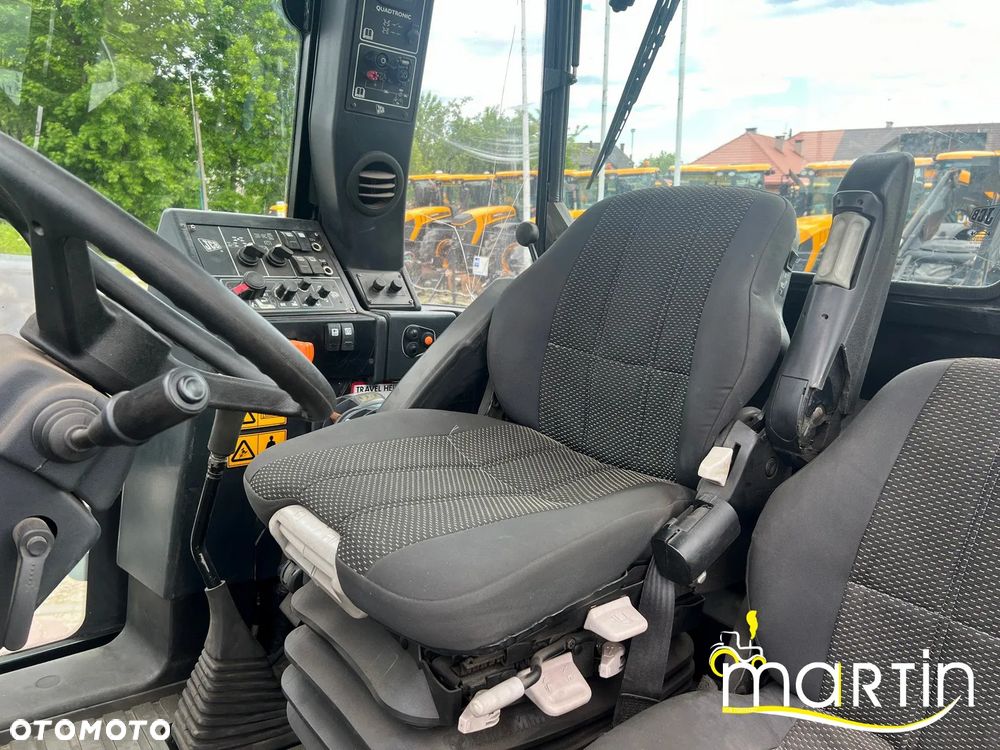 JCB Fastrac 2170 - 11