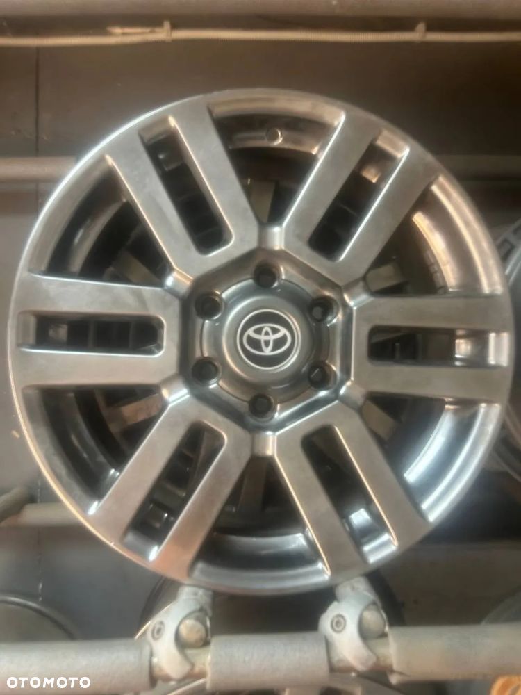 Felgi 18 cali do Toyoty Prado - 1