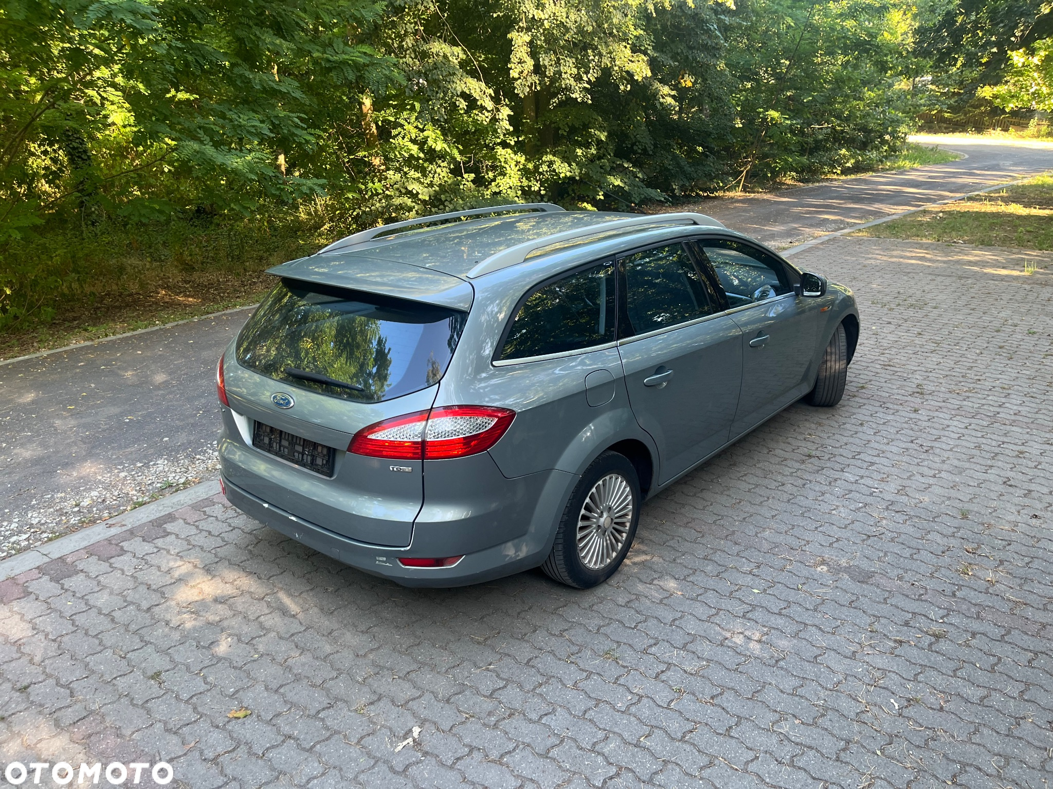 Ford Mondeo 2.0 TDCi Titanium - 14