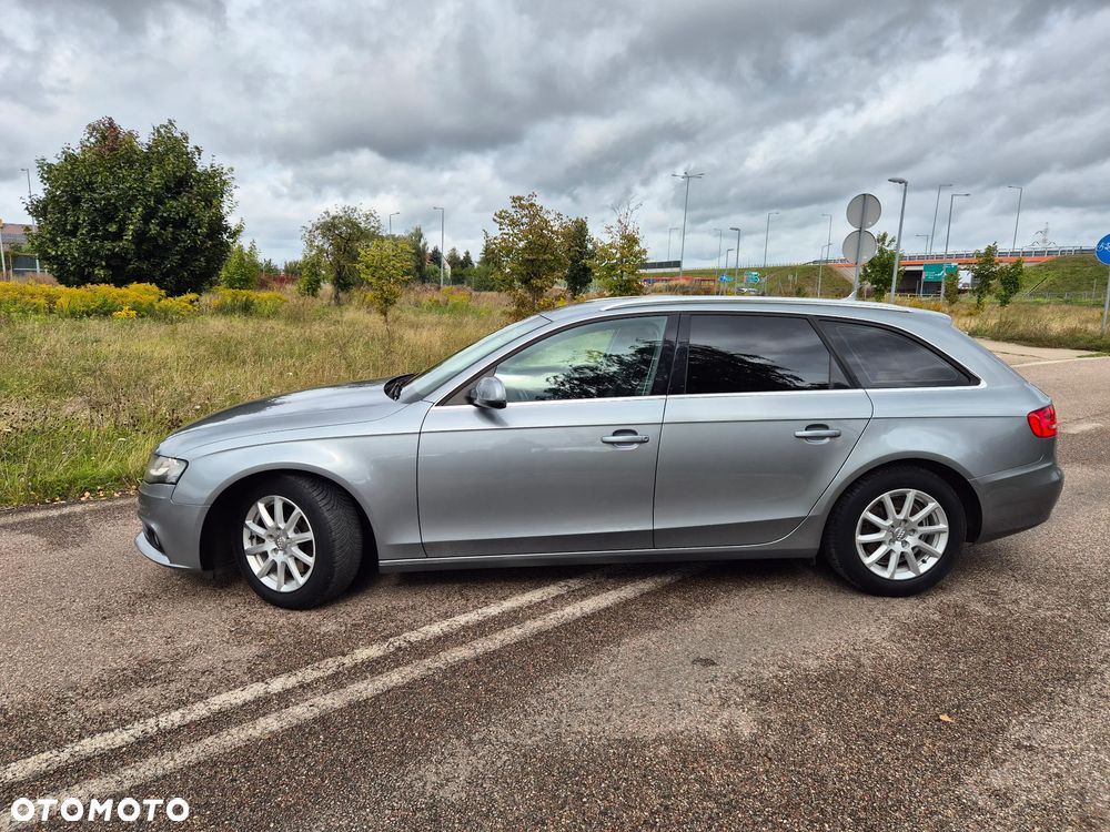 Audi A4 Avant 1.8 TFSI Attraction - 2