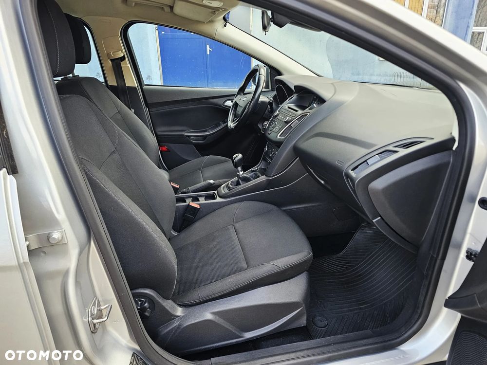 Ford Focus 1.5 TDCi Trend - 12