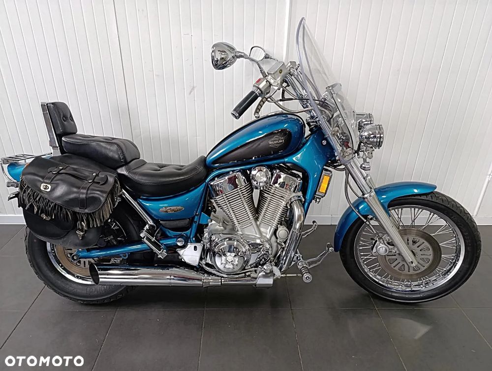 Suzuki Intruder - 2