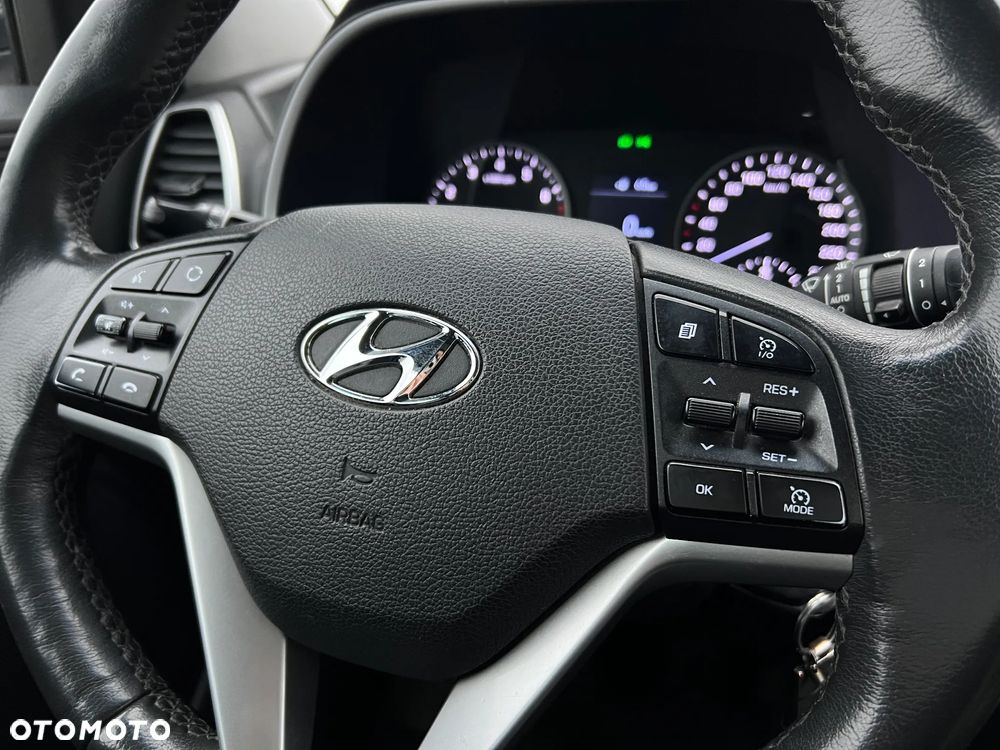 Hyundai Tucson 1.6 GDI BlueDrive Comfort 2WD - 19