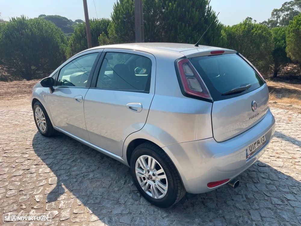 Fiat Punto 1.3 M-Jet Lounge S&S - 6
