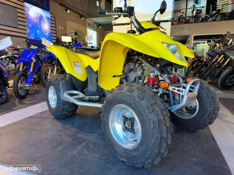 Suzuki LT-Z 250 - 3