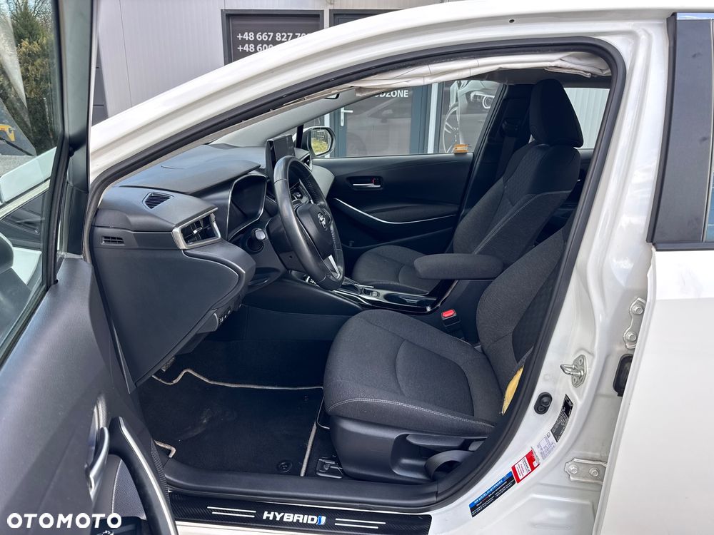 Toyota Corolla 1.8 Hybrid Comfort - 13