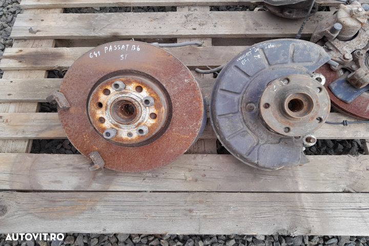 Fuzeta fata stanga Volkswagen VW Passat B6 [2005 - 2010] wagon 5-usi - 1