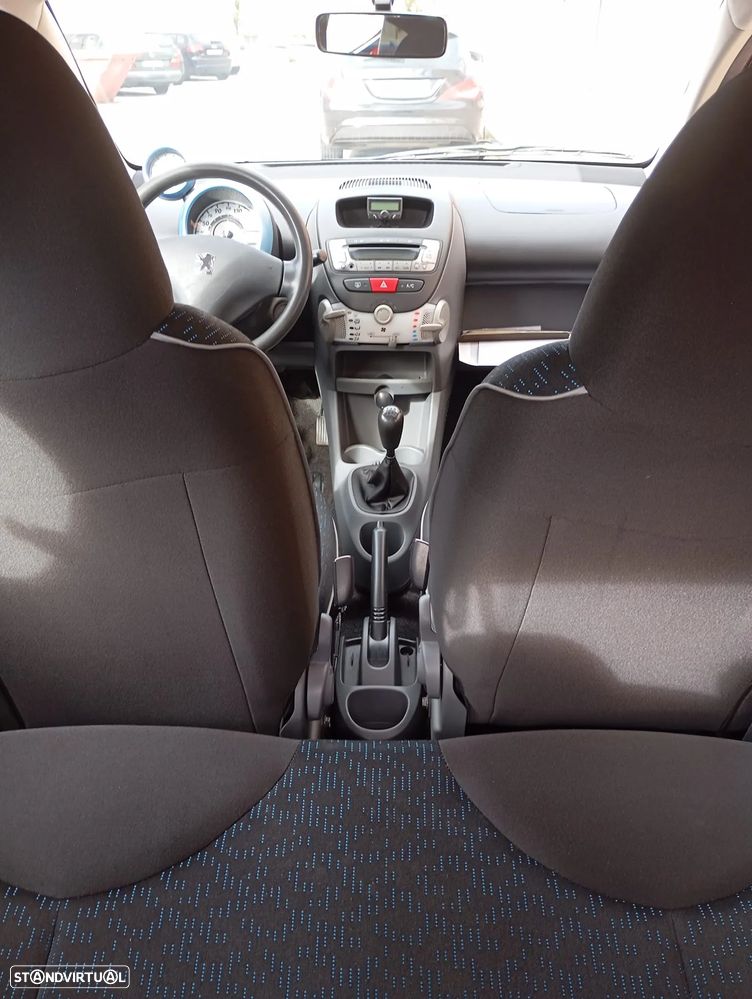 Peugeot 107 1.0 Urban Move - 6