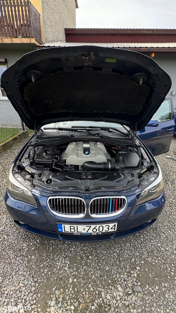 BMW Seria 5 545i - 10