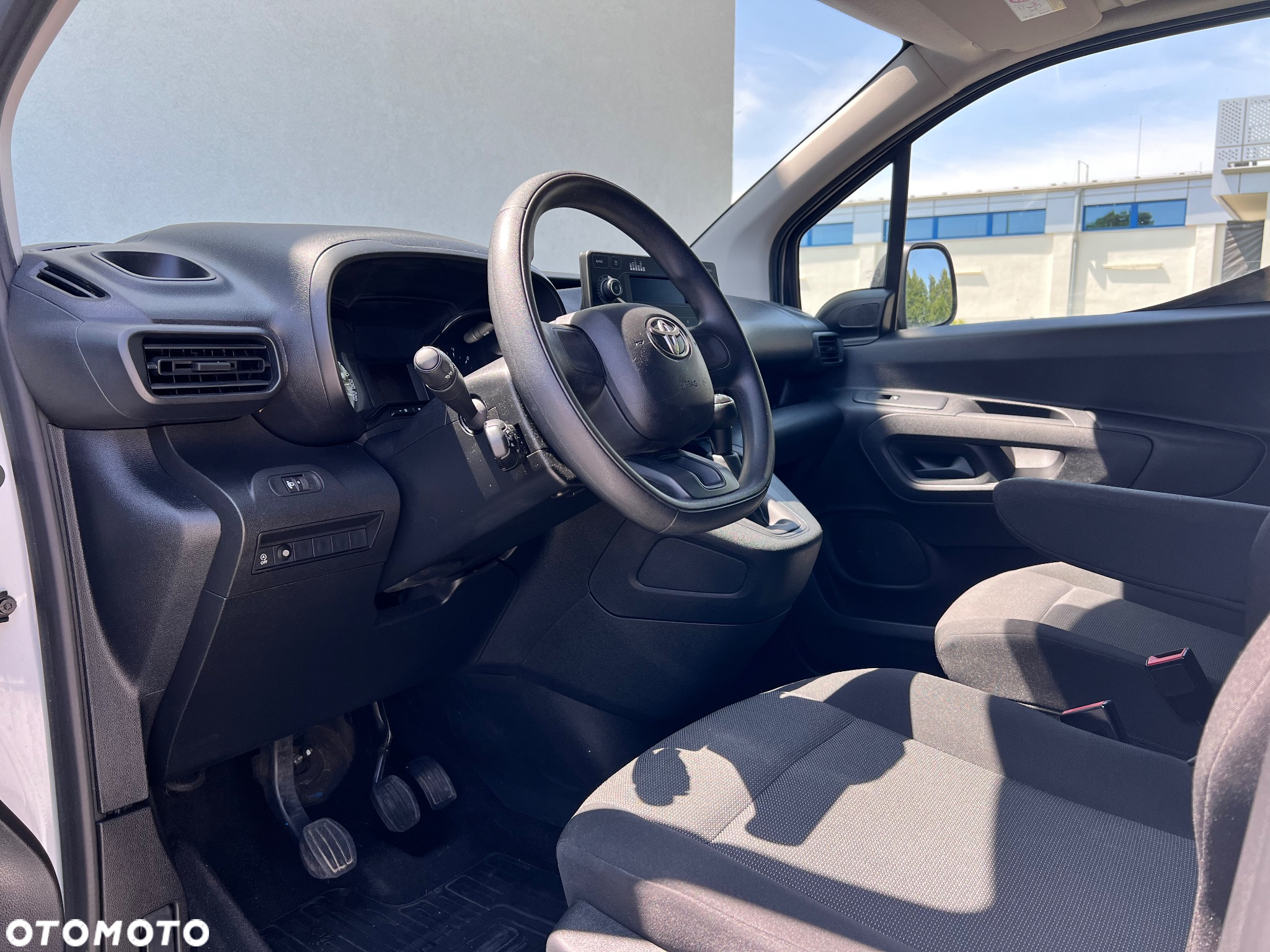 Toyota Proace City - 15