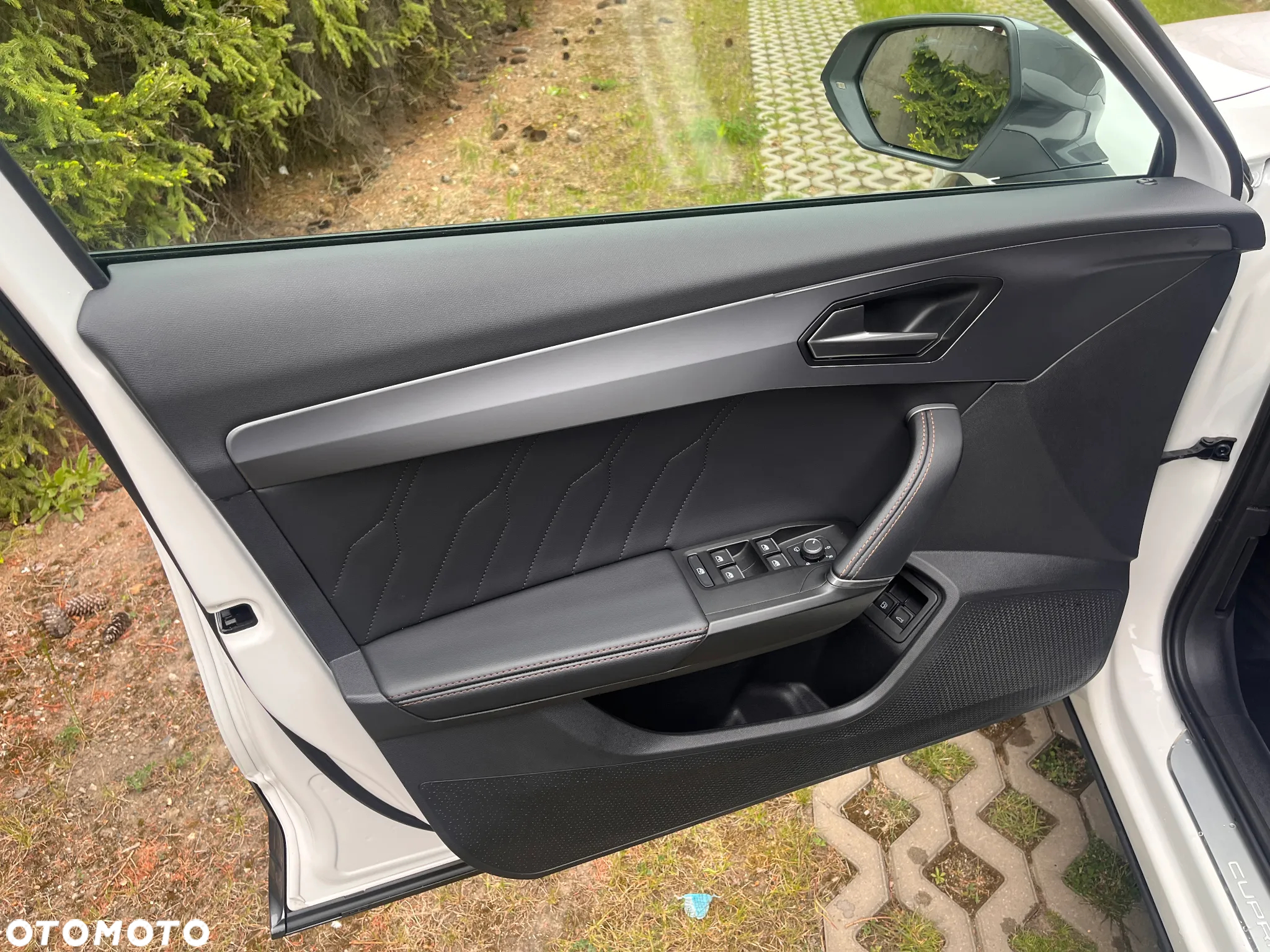 Cupra Formentor 1.4 e-Hybrid DSG - 14