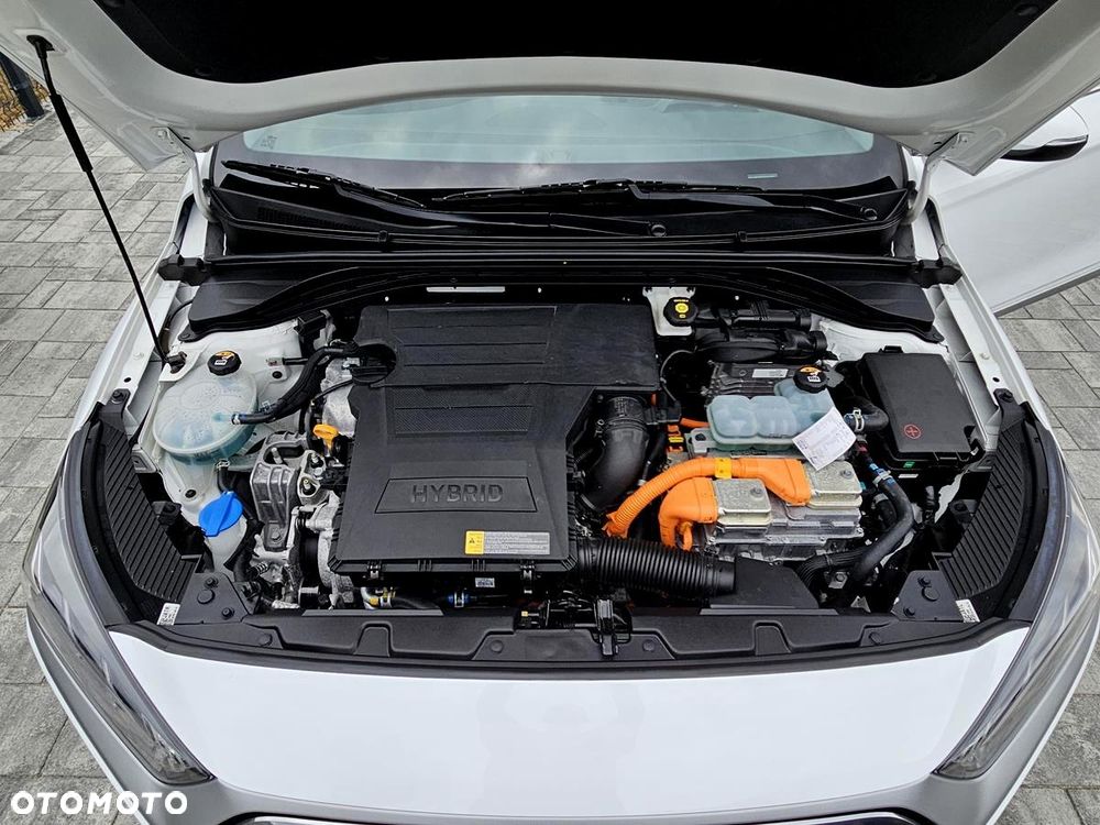Hyundai IONIQ 1.6 GDI Premium - 37