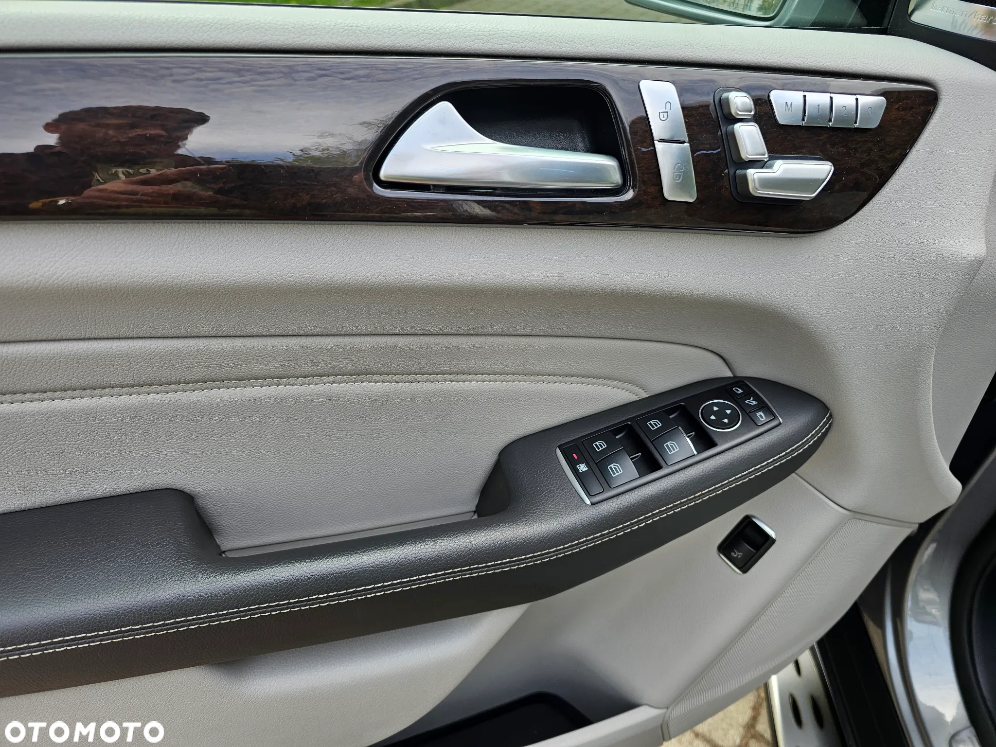 Mercedes-Benz ML - 15