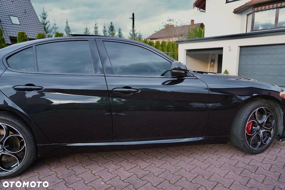 Alfa Romeo Giulia 2.0 Turbo TI Q4 - 19
