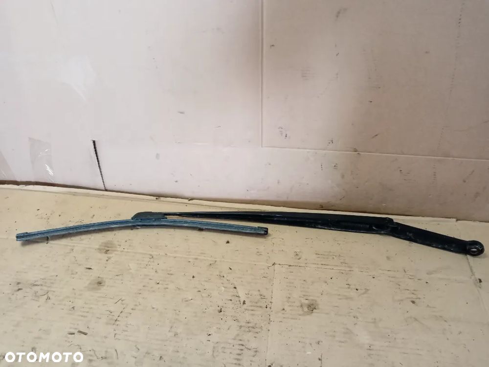 Ramie wycieraczki prawy przód wycieraczka BMW E46 8225998 - 4
