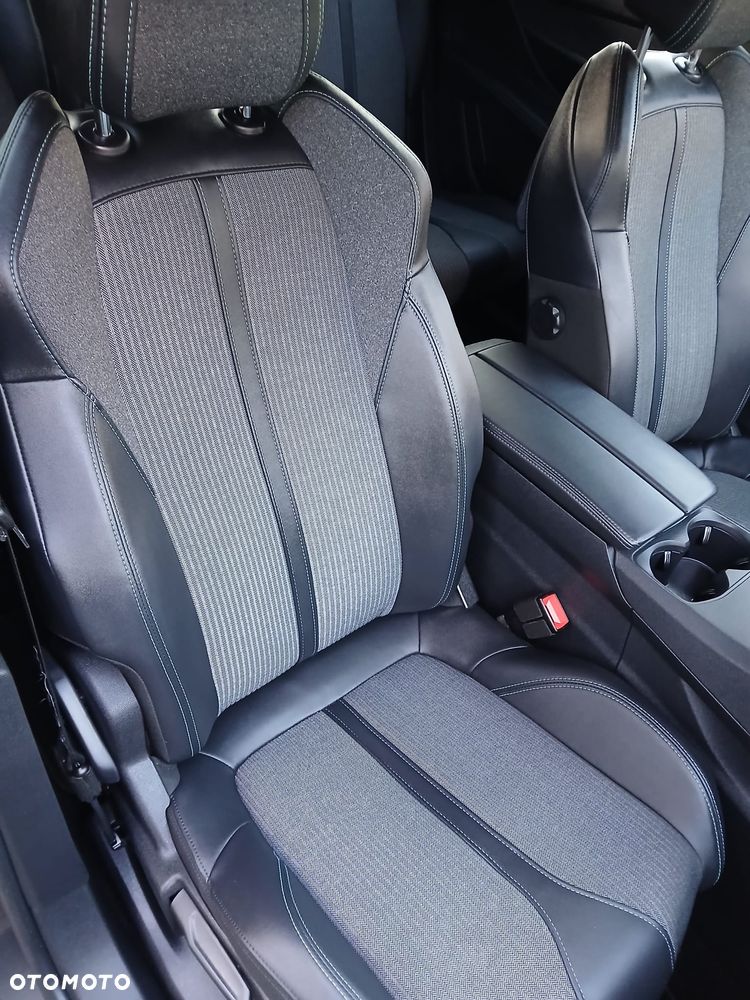 Peugeot 5008 BlueHDi 130 EAT8 Allure - 19