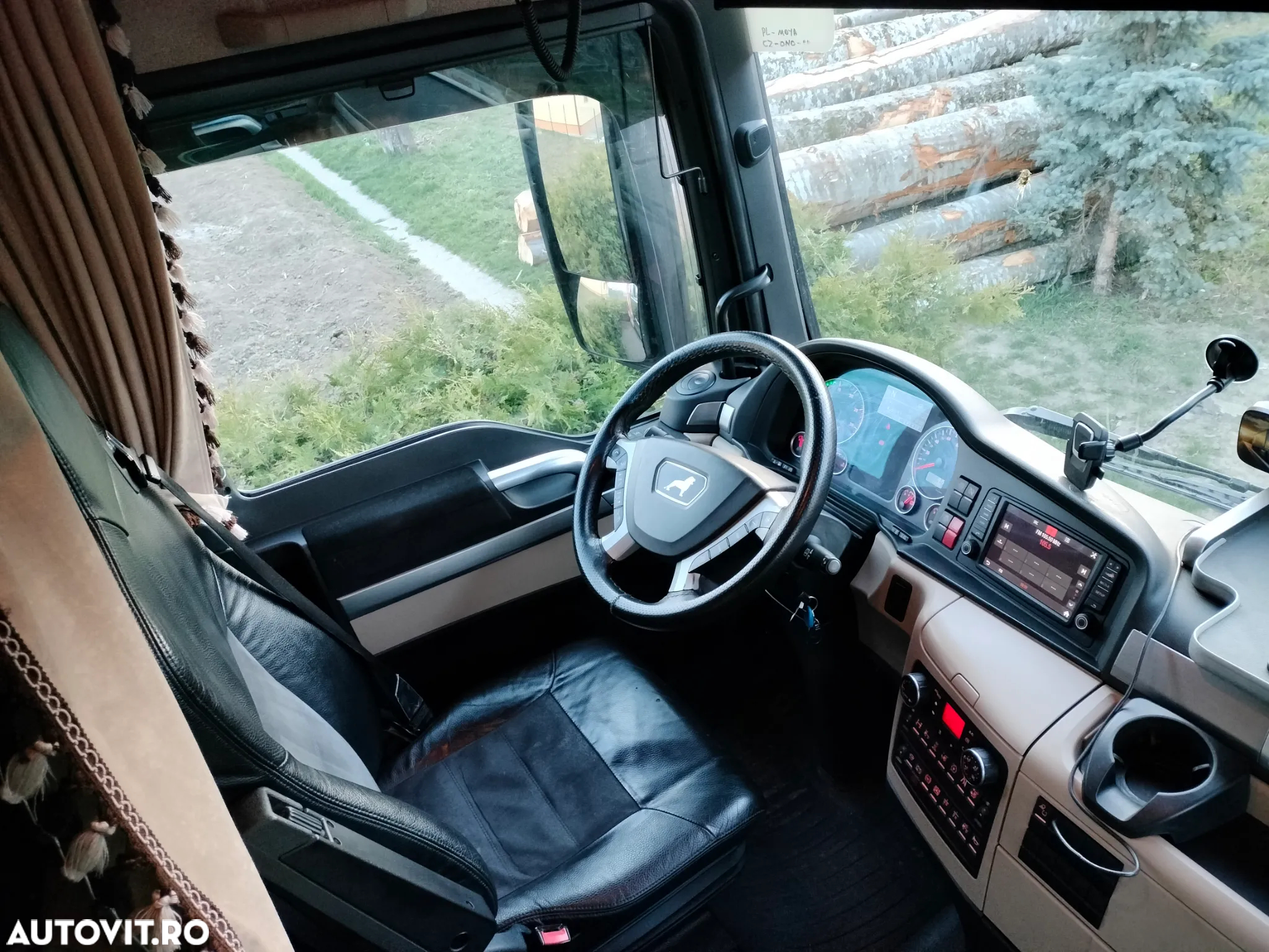 MAN TGX RED LION EDITION - 14
