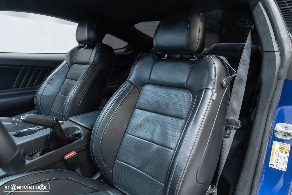 Ford Mustang 2.3i EcoBoost - 21