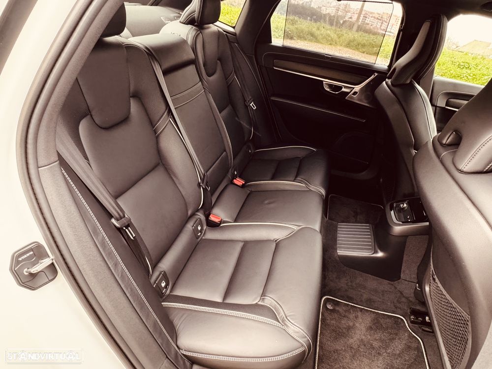Volvo S90 T8 Twin Engine AWD Geartronic R Design - 28