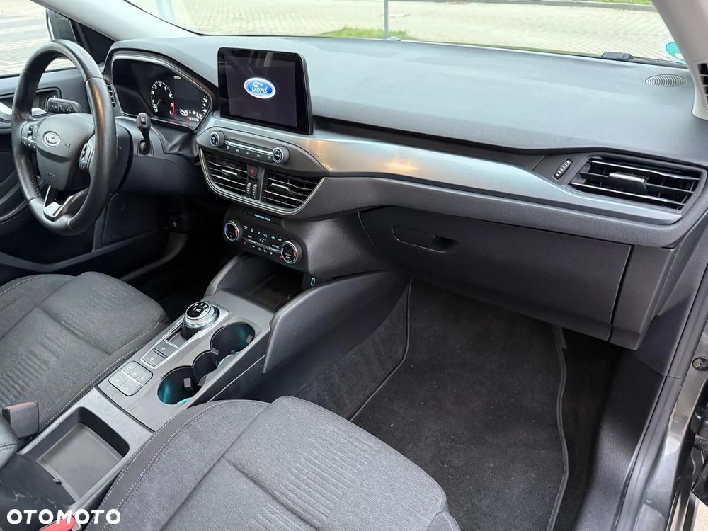 Ford Focus 1.0 EcoBoost Active - 8