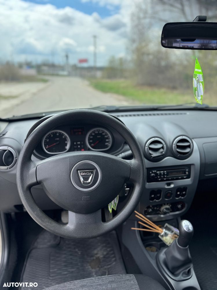 Dacia Duster 1.5 dCi 4x2 Ambiance - 9