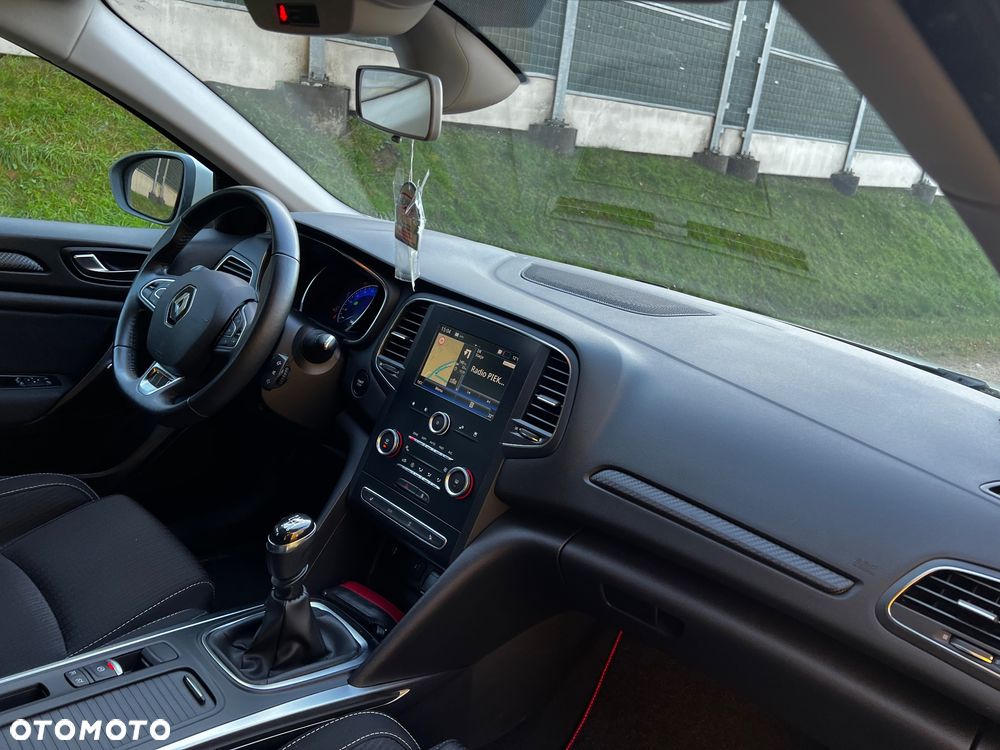 Renault Megane 2019 photo 5