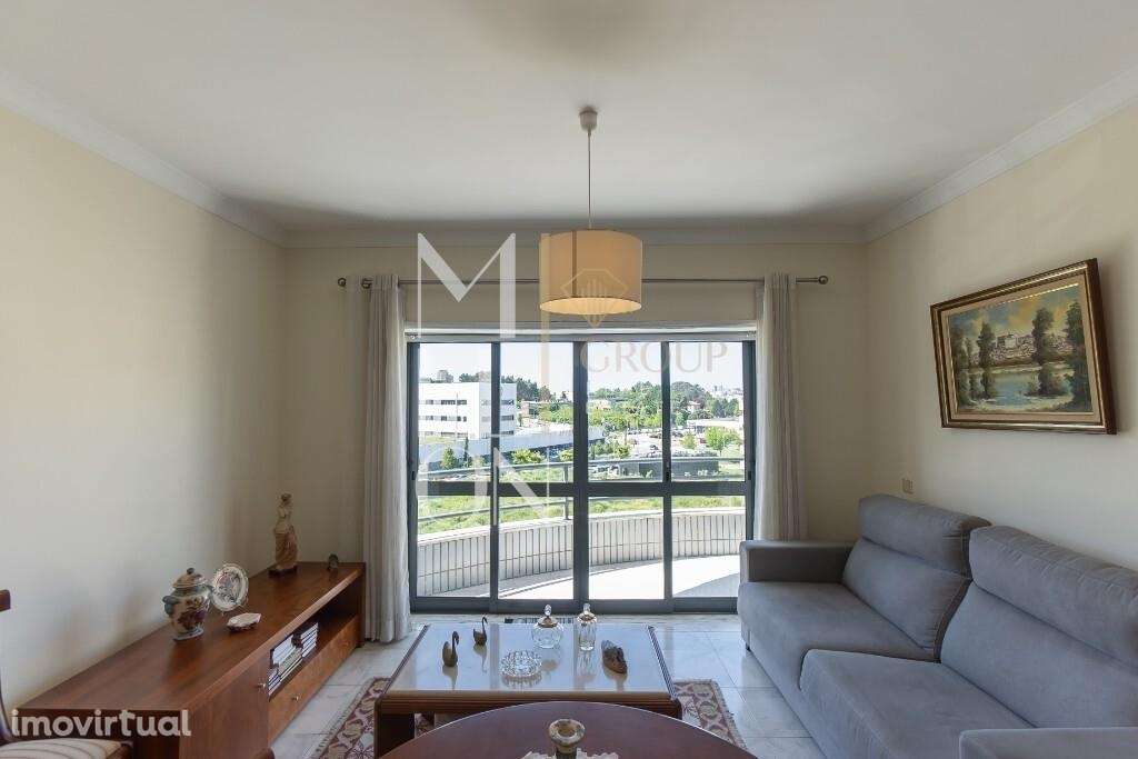 T2 espaçoso em condomínio fechado (junto ao Parque da Lavandeira) - Grande imagem: 5/42