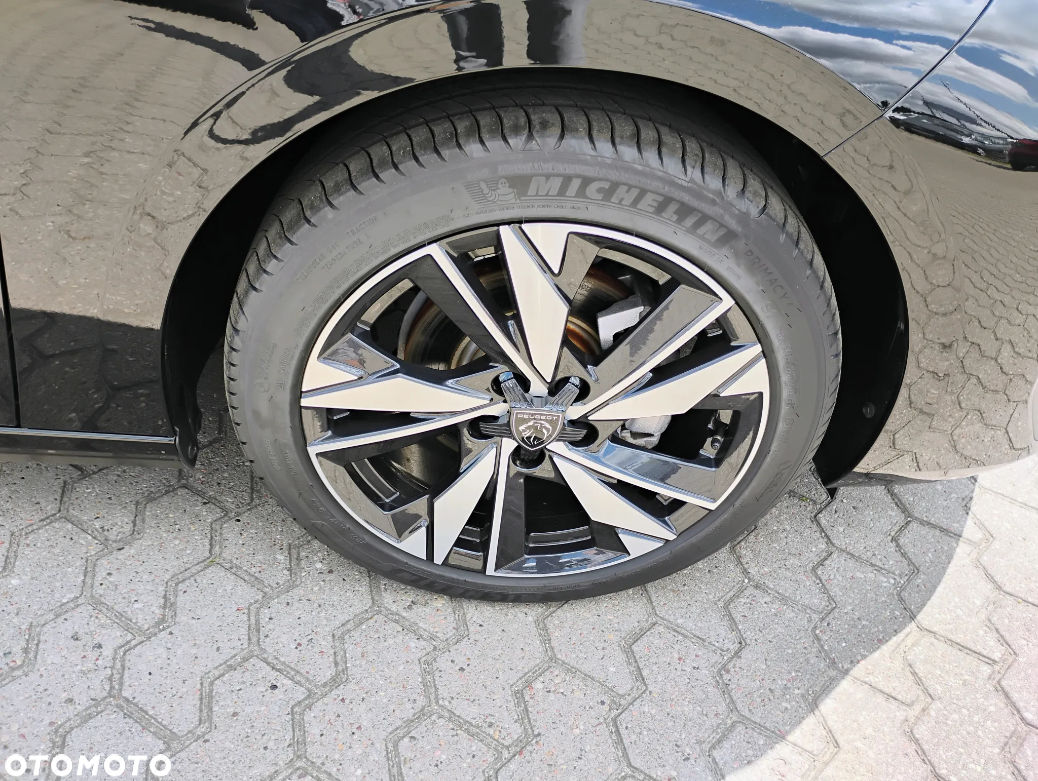 Peugeot 308 1.2 PureTech Allure Pack S&S EAT8 - 11