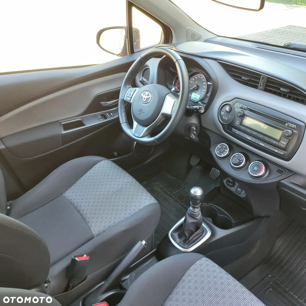 Toyota Yaris 1.33 Prestige - 11