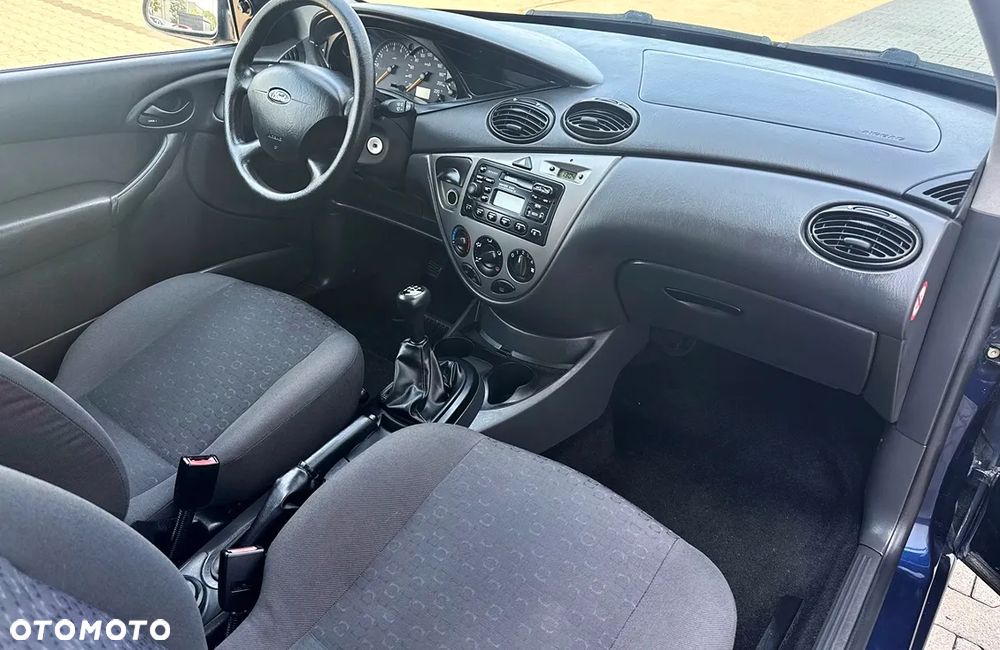 Ford Focus - 17