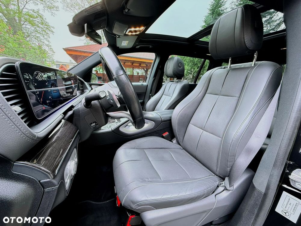 Mercedes-Benz GLS - 16