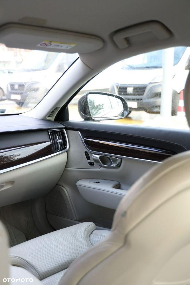 Volvo S90 - 41